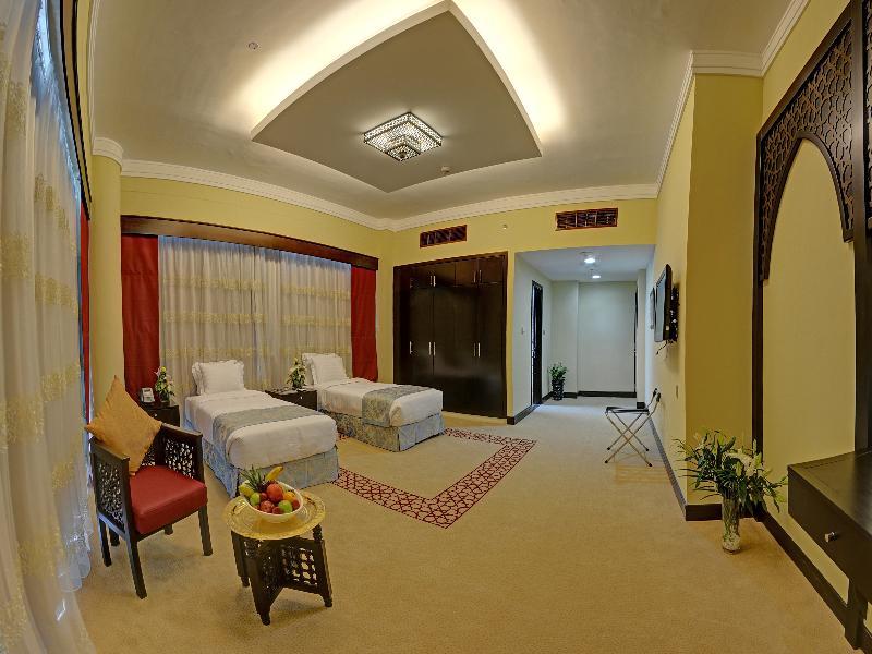 Boutique 7 Hotel And Suites Dubai Exterior photo